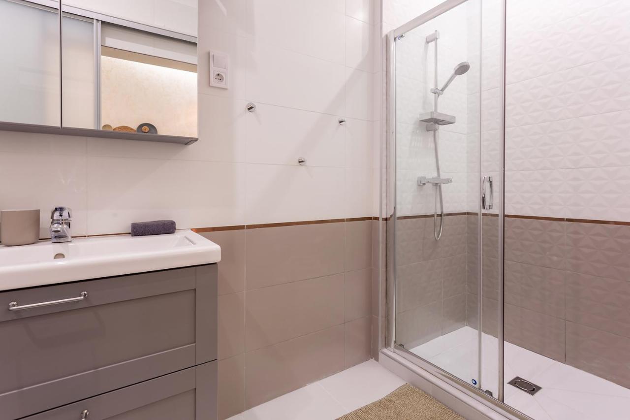 Goldcentral Apartment Comfort Budapest Luaran gambar